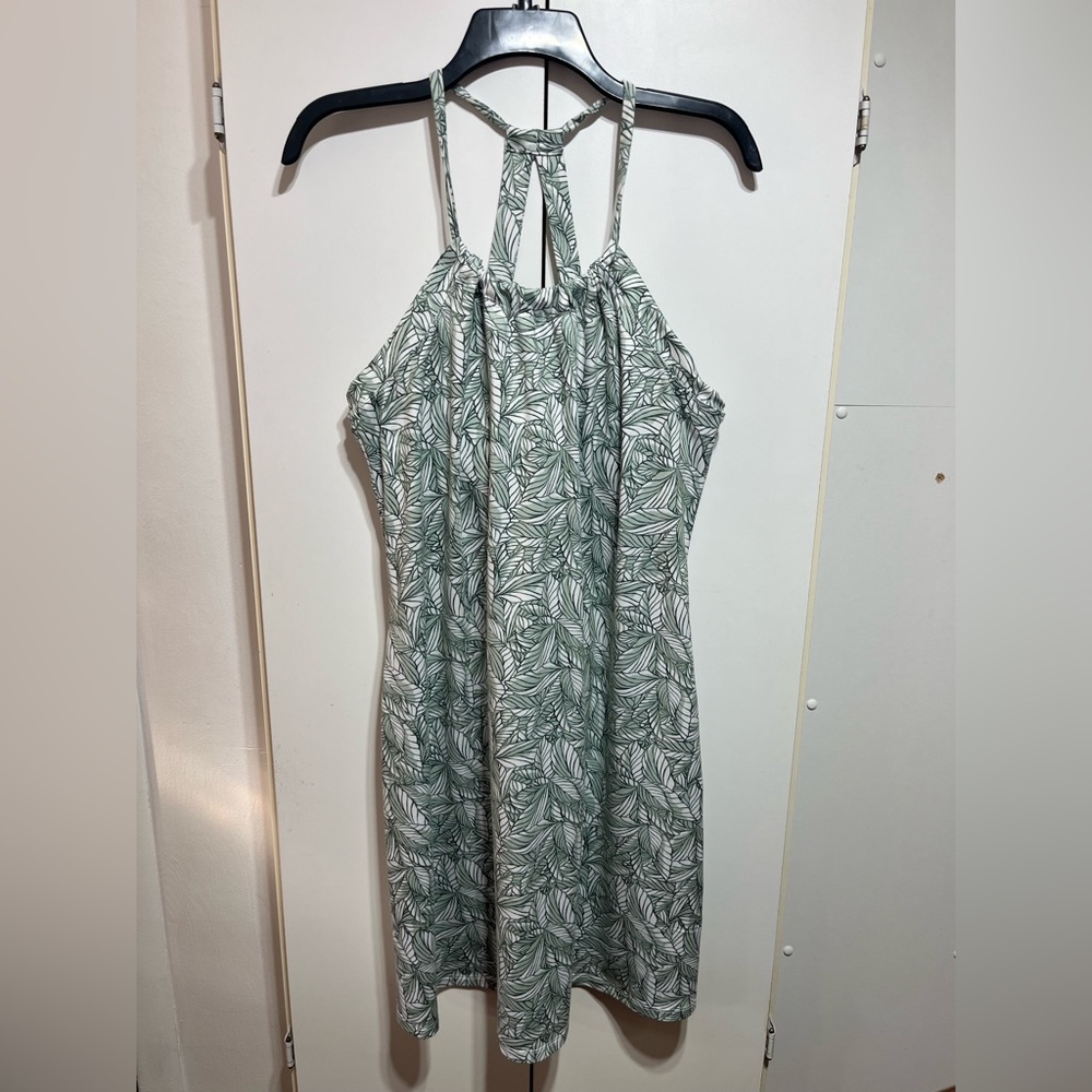 🌸3/$18🌸 Halter sun dress shelf bra Large